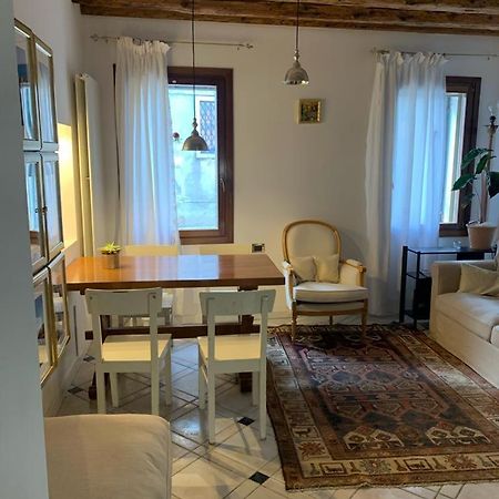 Ca' Olivolo 1891 In Biennale Apartment Veneţia Exterior foto